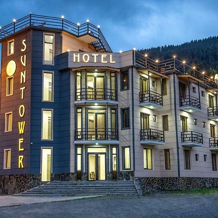 Suntower Hotel Mestia Zewnętrze zdjęcie