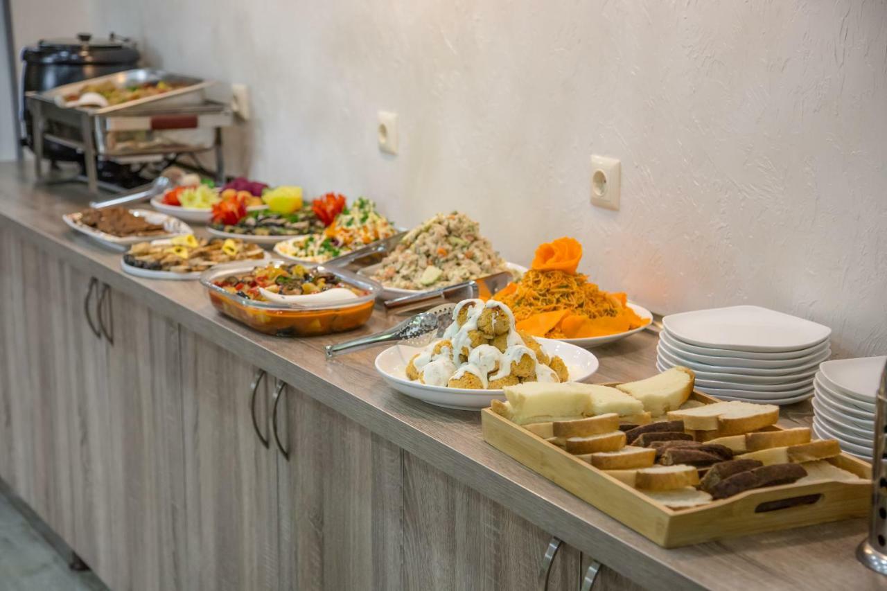 Suntower Hotel Mestia Zewnętrze zdjęcie